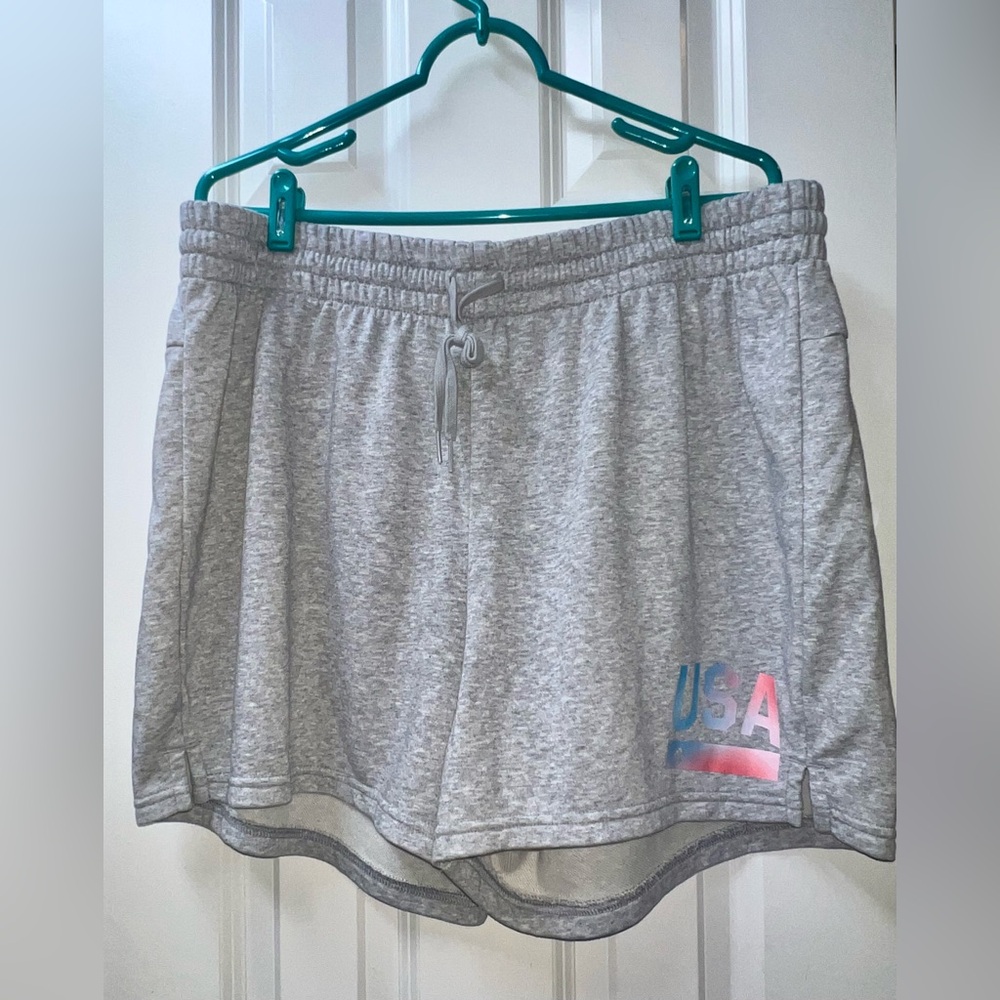 NWT Adidas Shorts Women’s 2X Americana USA Graphic